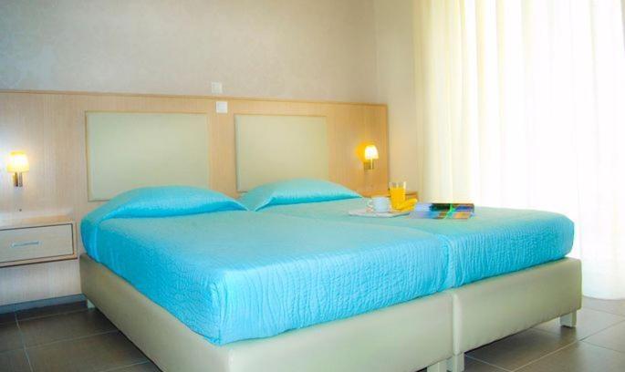 Vereniki Apartments Finikounta Habitación foto